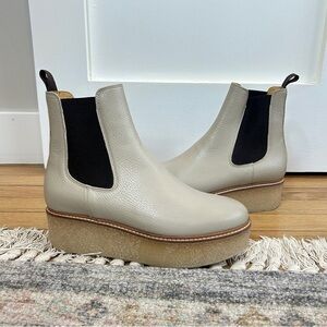 Anne Blum Beige Pooky Platform Chelsea Leather Boots size 8.5 39